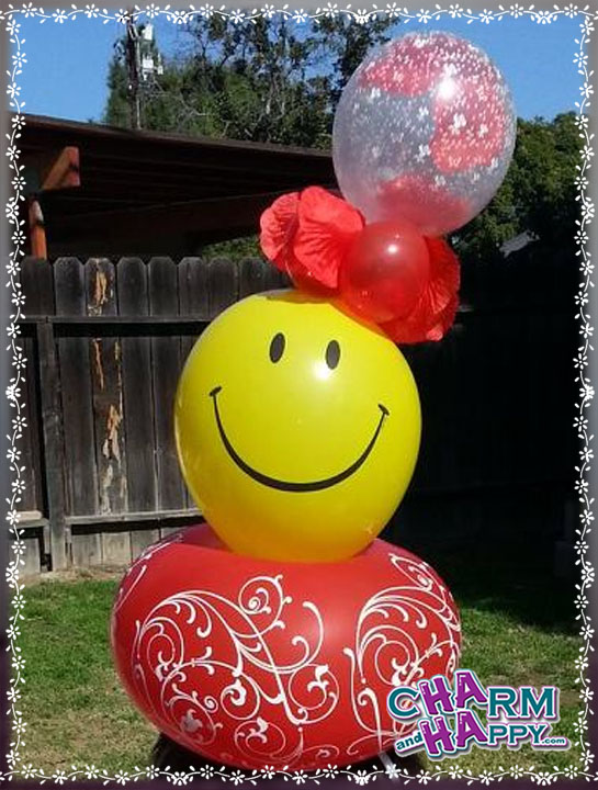 balloon aritst happy face hat international balloon artist day charmandhappy.com socal san jacinto hemet