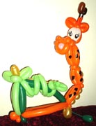 giraffe balloon art